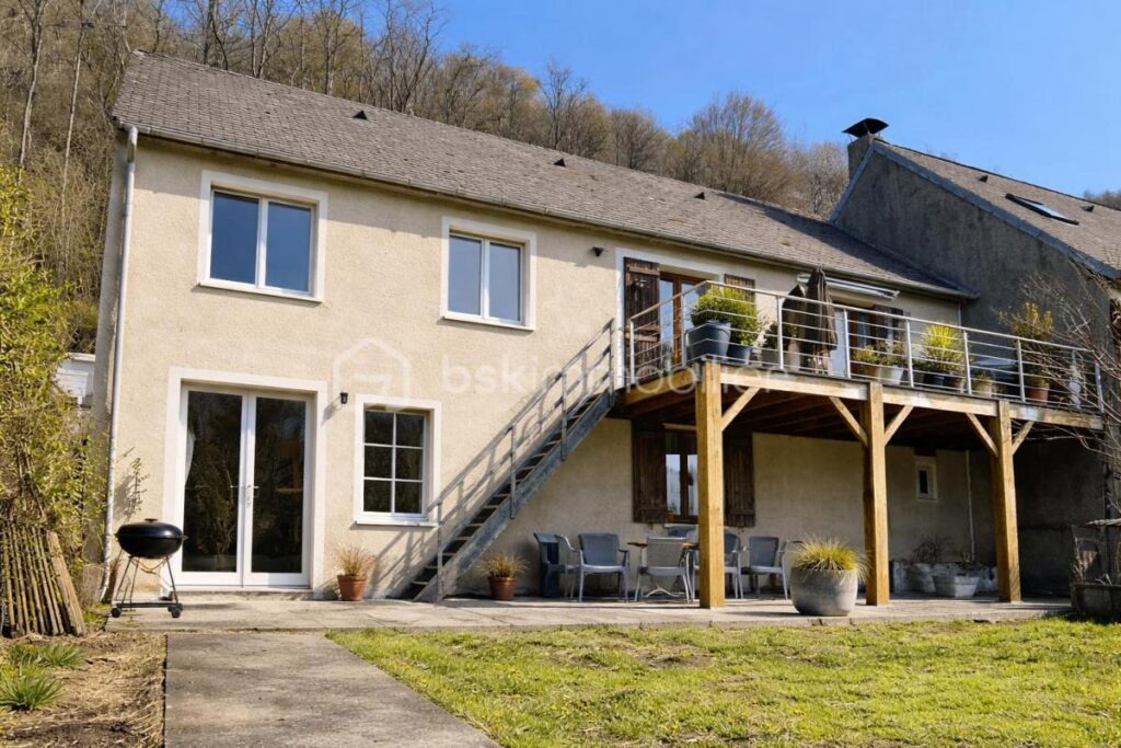 A saisir maison avec un fort potentiel – 5 pièces – 3 chambres – 108 m²