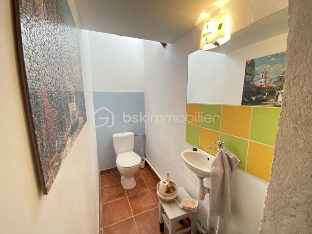 Charme, nature & autonomie – 147 m² + grange – Sud Aveyron – 5 pièces – 3 chambres – 147 m²