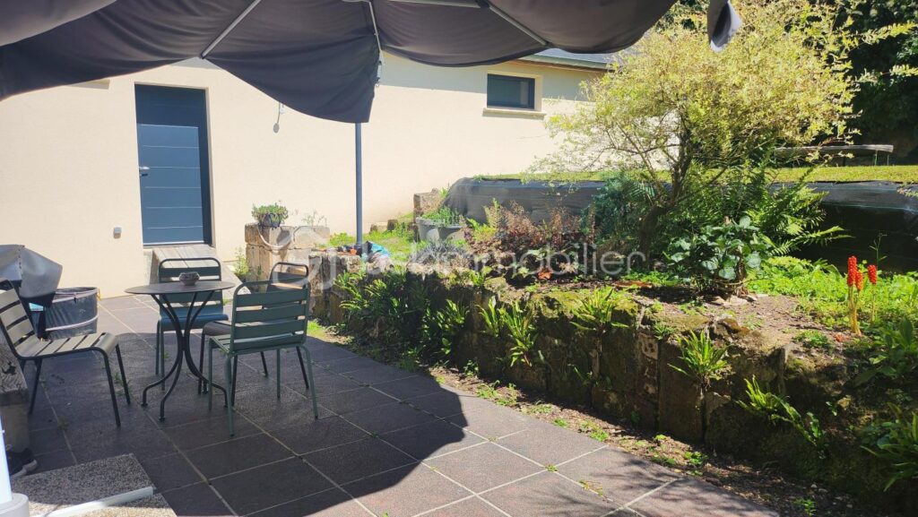 Maison Principale + Gîtes avec Spa et Piscine – 9 pièces – 4 chambres – 236 m²