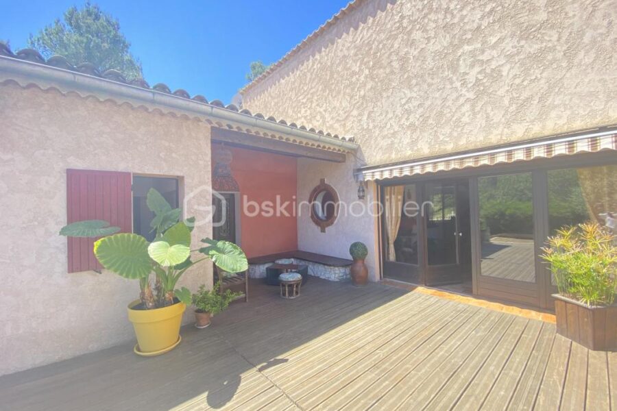 Maison à vendre à La roque d antheron — Vue nature — photo 24