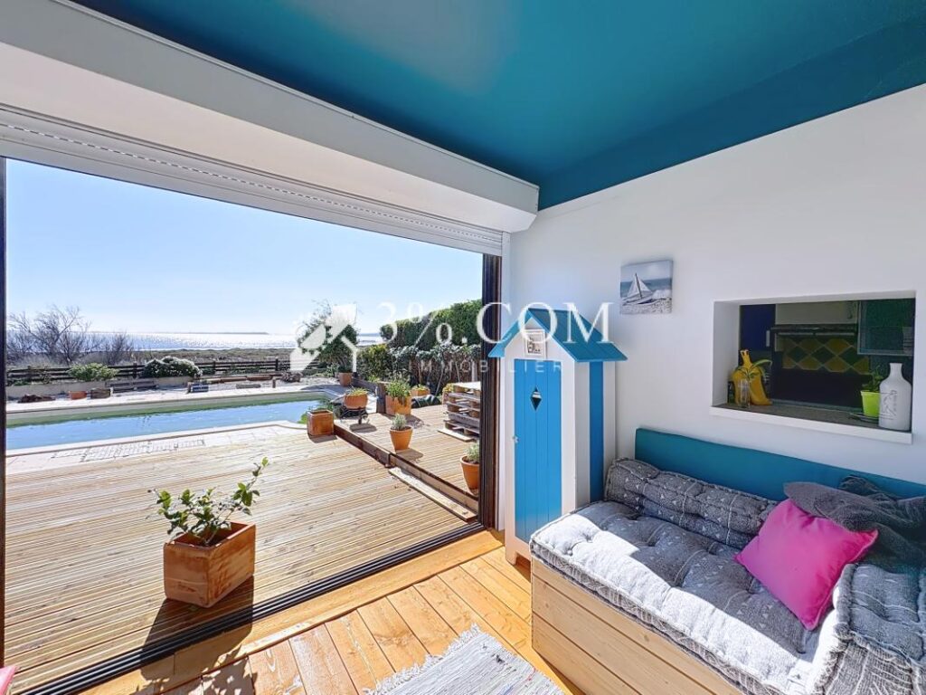 Coup de coeur à Bages : maison avec vue exceptionnelle sur l’ – 7 pièces – 3 chambres – 139 m²