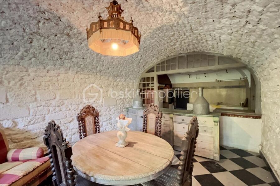 Maison à vendre à Menerbes