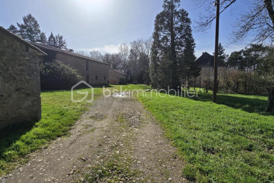 Maison à vendre à Le vigeant
