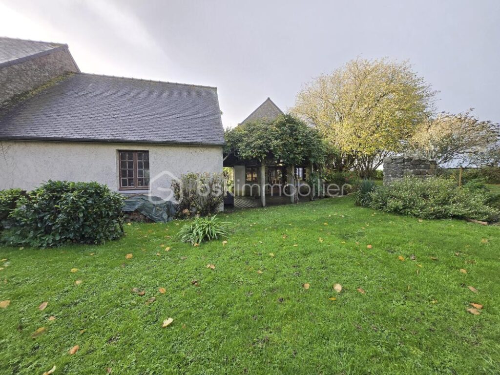 Maison de caractère – Volume, élégance et charme authentique – 182 m² – 6 pièces – 3 chambres – 182 m²