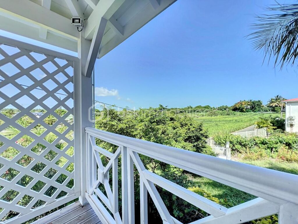 Villa de standing 4 chambres avec piscine Le Helleux – 5 pièces – 4 chambres – 120 m²