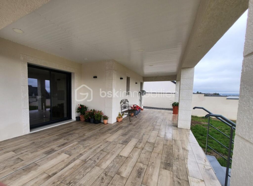 Magnifique Pavillon de plain pied de 131m² à Nevers – 5 pièces – 4 chambres – 130 m²