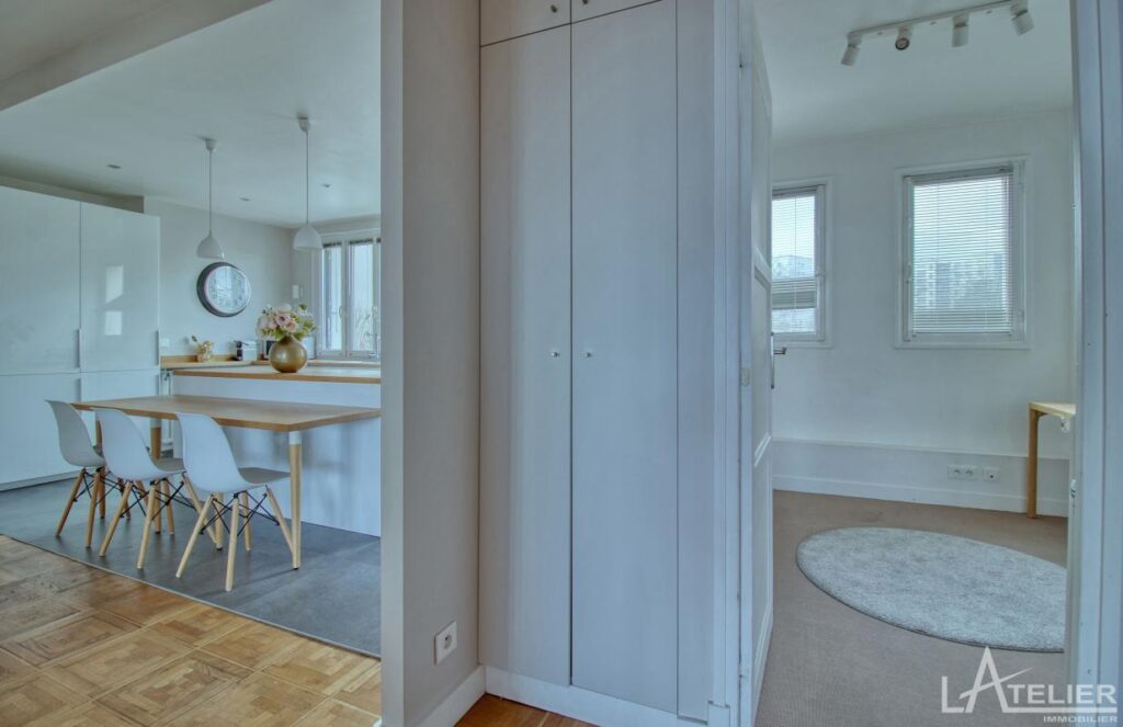 Appartement familial, vue panoramique sur Paris et alentours – NR pièces – 4 chambres – 167 m²