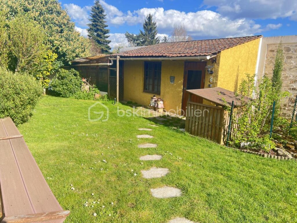 🏡 Maison de caractère rénovée – Lardy Bourg – 5 pièces – 3 chambres – 139 m²