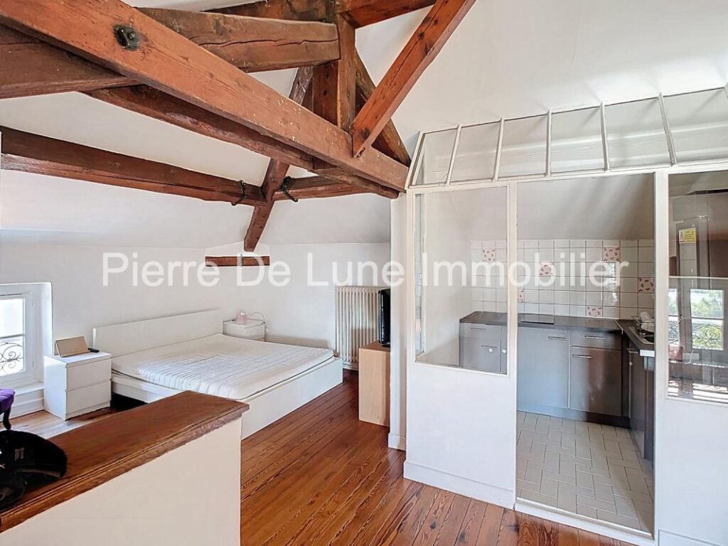Propriété de caractère avec vue panoramique – 10 pièces – 4 chambres – 426 m²