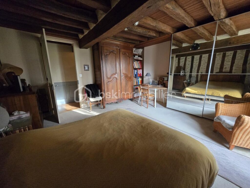 Magnifique Corps de Ferme de 188 m² à Chaulgnes – 5 pièces – 4 chambres – 188 m²