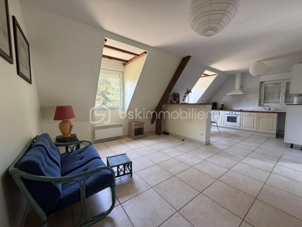 À VENDRE – Propriété avec Vue Mer à Villerville – 9 pièces – 6 chambres – 340 m²