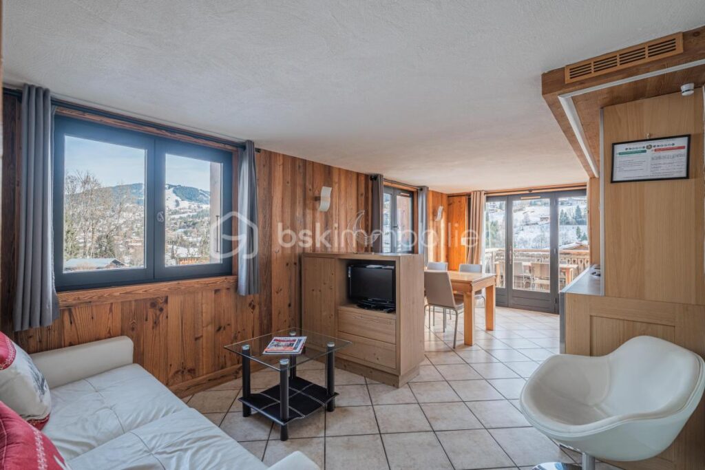 MEGEVE- CHALET FAMILIAL AU COEUR D’UN HAMEAU HISTORIQUE – 12 pièces – 7 chambres – 243 m²