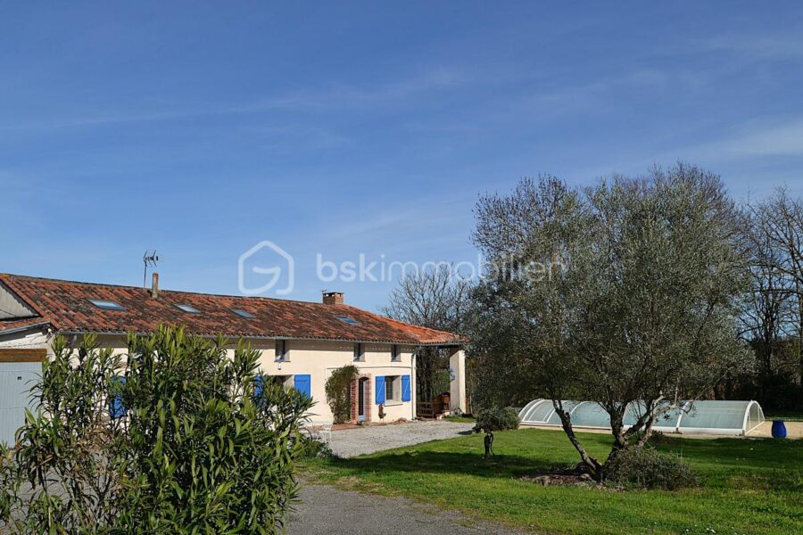 Maison à vendre à Lanta