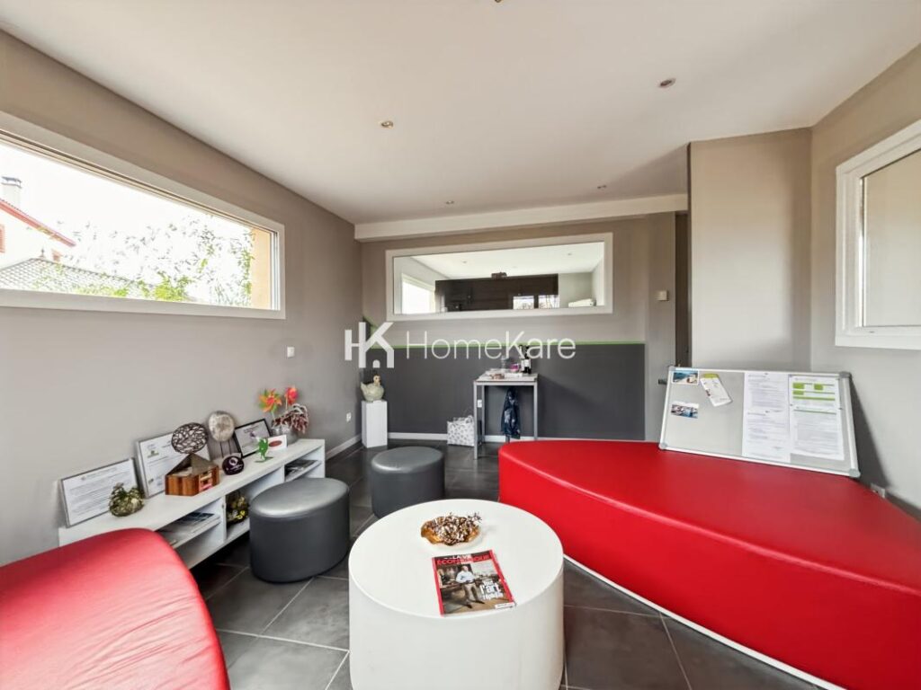 UNE MAISON SEDUISANTE !!! – 9 pièces – 7 chambres – 180 m²