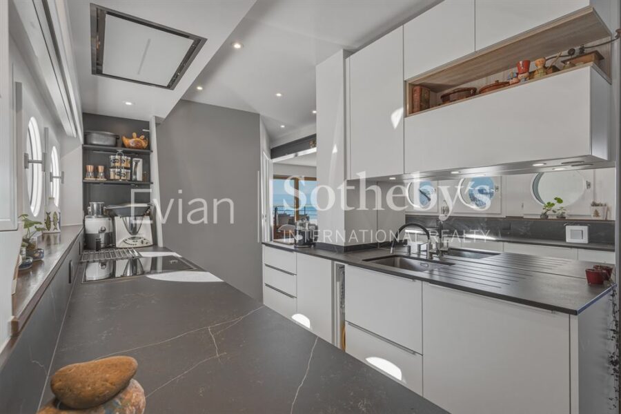 Appartement à vendre à Amphion les bains