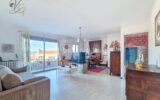 Appartement à vendre à Cavaillon — Vue sur la ville — photo 1