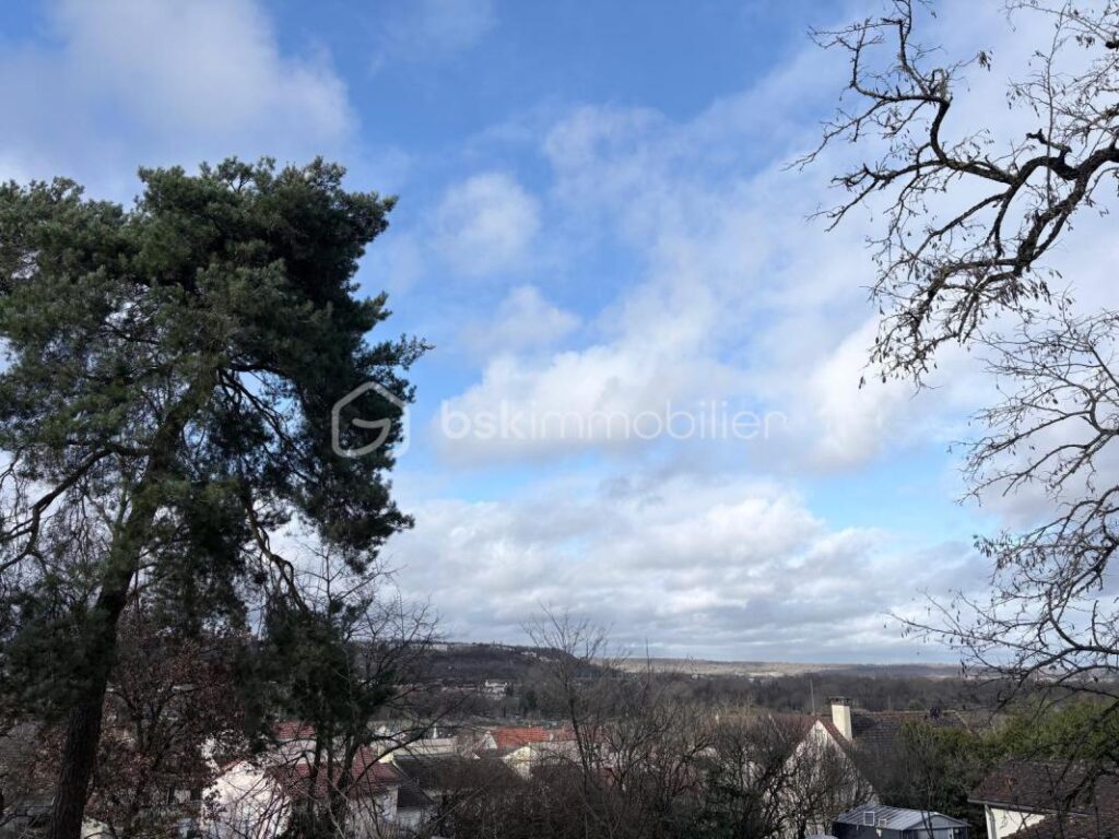 Maison familiale 3 chambres avec sous sol total – 4 pièces – 3 chambres – 108 m²