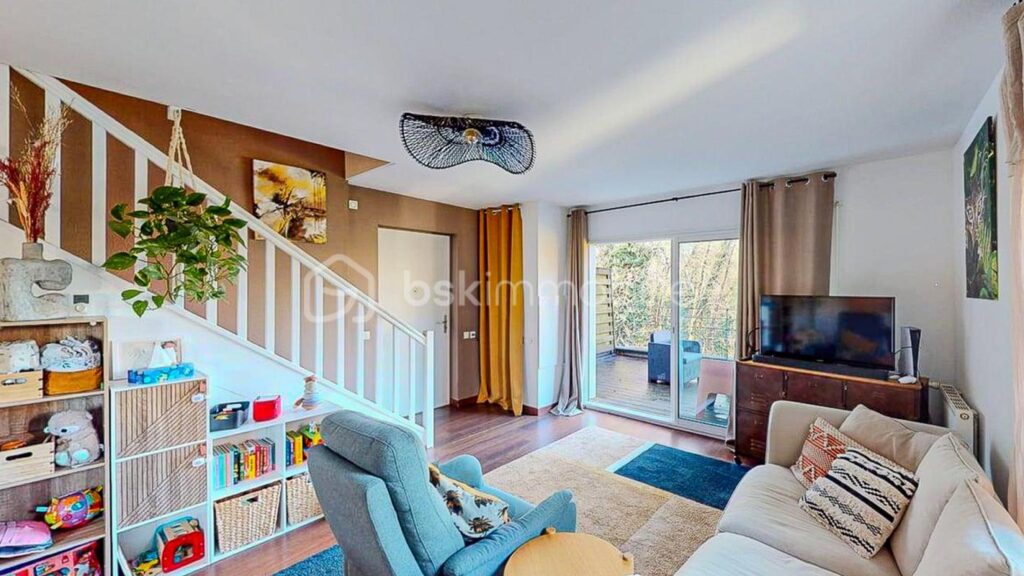 T3 en duplex – Belle terrasse avec vue dégagée – Quartier du Séqué à Bayonne – 3 pièces – 2 chambres – 60 m²