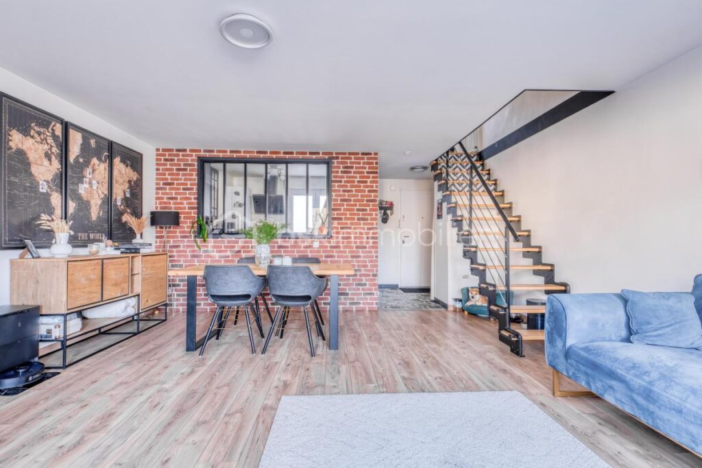 Duplex proche Centre Ville au Calme + balcon + box – 3 pièces – 2 chambres – 68 m²