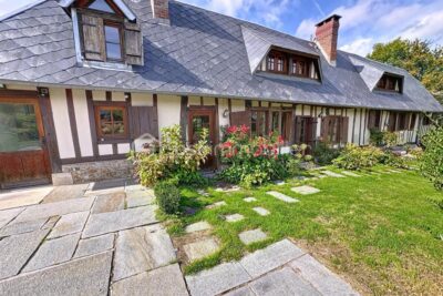 Maison de campagne avec grande dépendance et piscine – 6 pièces – 3 chambres – 129 m²