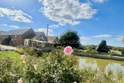 Propriété avec habitation et exploitation agricole – 3,8 ha de prairie – 7 pièces – 4 chambres – 178 m²