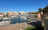 Jolis T2 48m² + mezzanine et terrasse avec vue sur le port de CARNON 34 – 2 pièces – 2 chambres – 48 m²