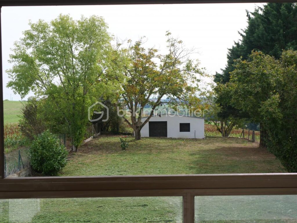 Maison lumineuse aux portes de Toulouse – 7 pièces – 2 chambres – 142 m²