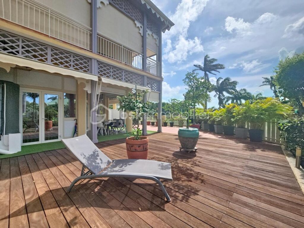 Anse des Rochers T3 59 m2 avec terrasse vue mer – 3 pièces – 2 chambres – 59 m²