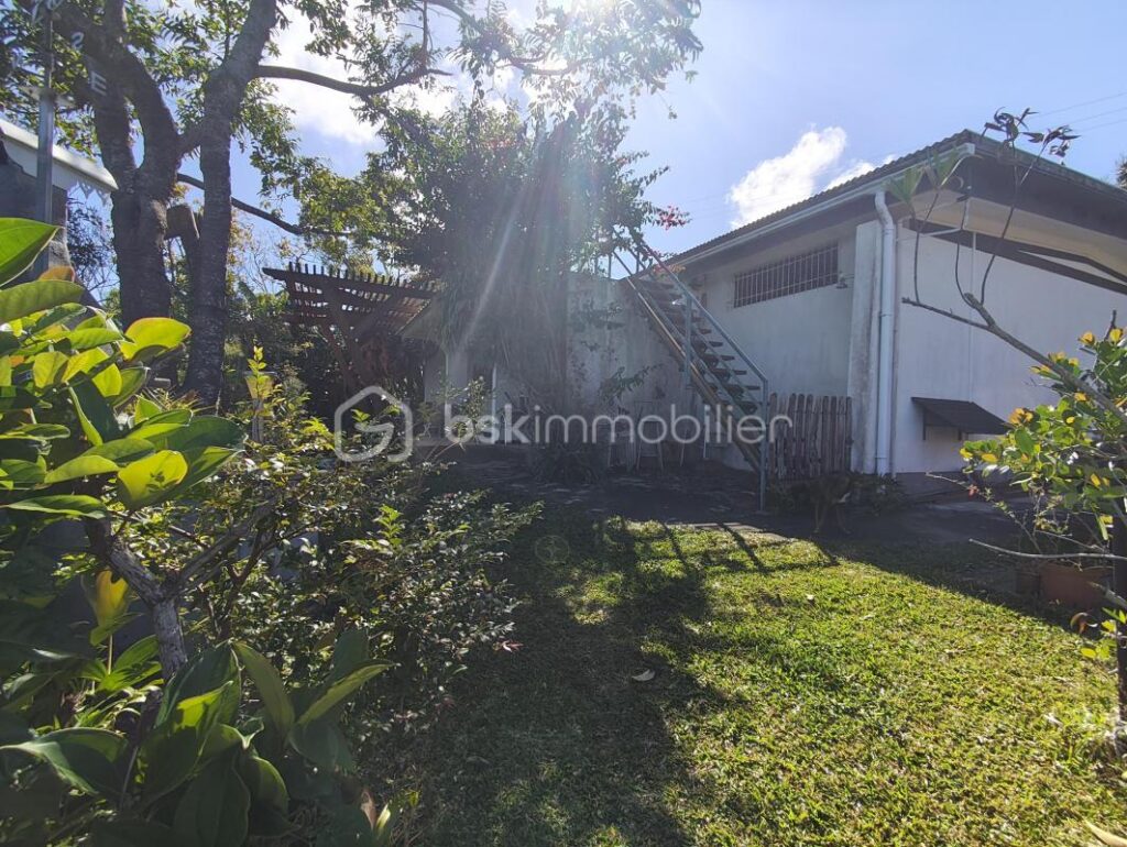 Maison La Montagne I Terrain Piscinable de plus de 1500m² – 6 pièces – 4 chambres – 130 m²