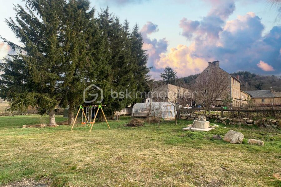 Maison à vendre à Saint alban sur limagnole