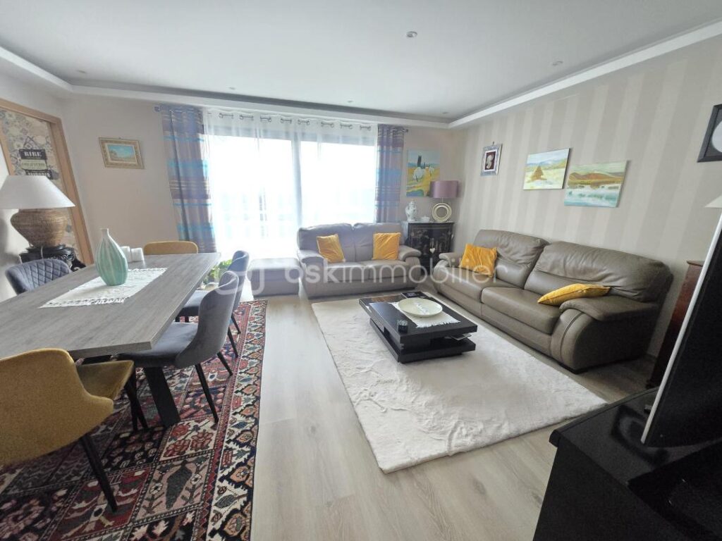 Magnifique Pavillon de plain pied de 131m² à Nevers – 5 pièces – 4 chambres – 130 m²