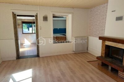 MAISON DE 122M2 A MONTHERME – 5 pièces – 3 chambres – 122 m²