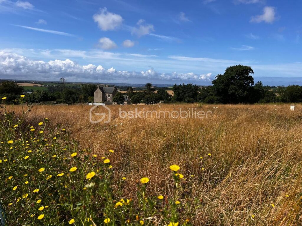 Terrain à bâtir, vue sur la baie de Douarnenez – NR pièces – NR chambres – 922 m²