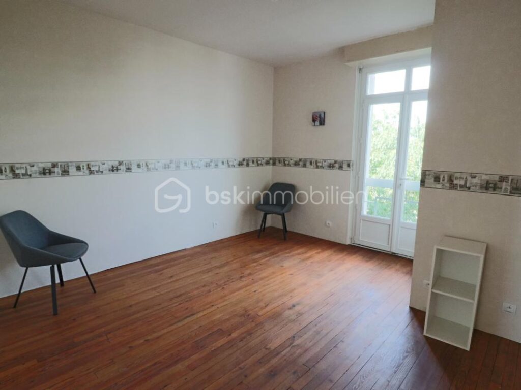 Saint-Nazaire- Appartement T4 quartier Gare – 4 pièces – 3 chambres – 90 m²