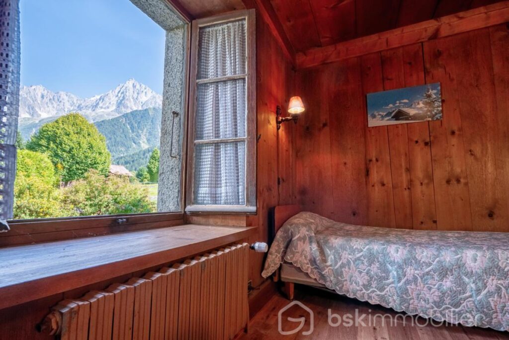 Chalet vue Mont-Blanc, vallée de Chamonix – 7 pièces – 5 chambres – 172 m²