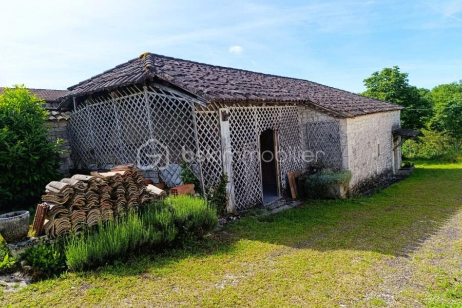 Maison à vendre à Montaigu de quercy