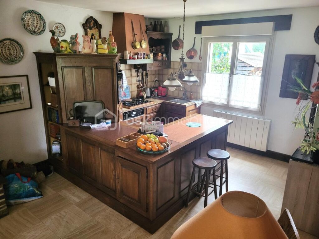 Maison au bord de l’eau ! – 4 pièces – 2 chambres – 130 m²