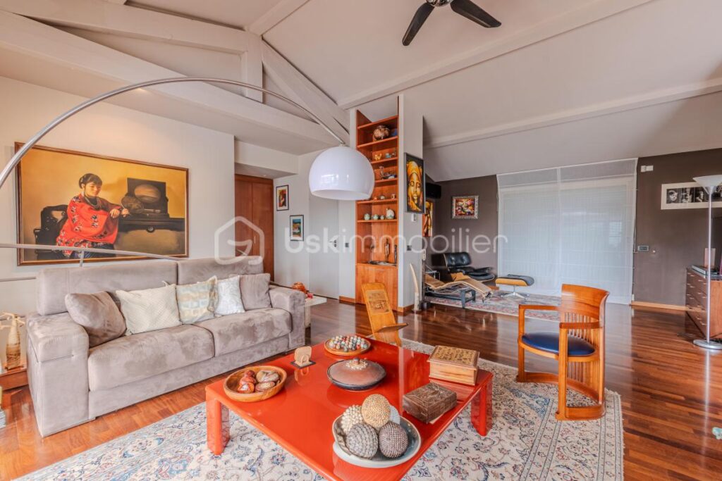 EXCEPTIONNEL – 6 pièces – 4 chambres – 229 m²