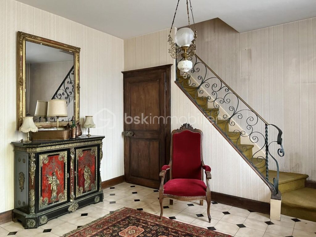 Maison de Maître 600m² 7 chambres – 10 pièces – 7 chambres – 600 m²