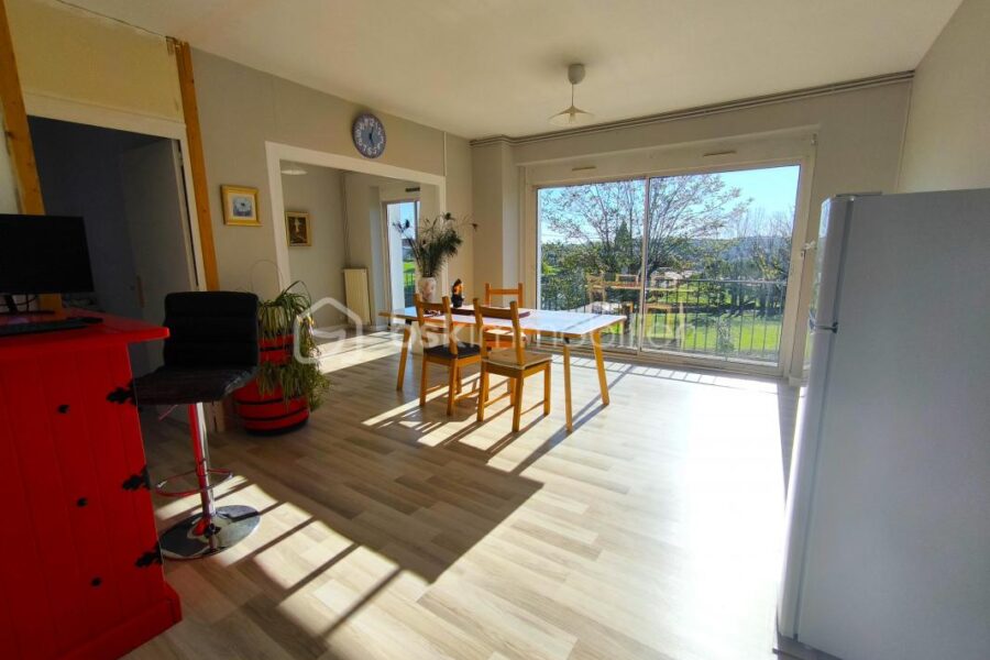 Maison à vendre à Genouille