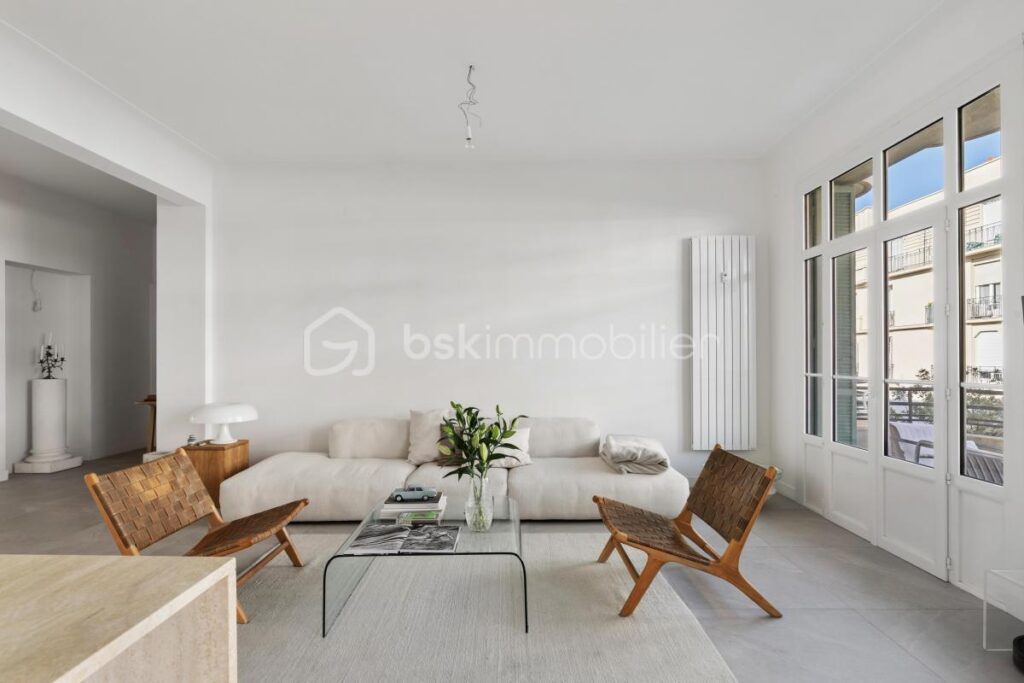 Appartement d’exception de 90 m2 – Boulevard Gambetta, Nice – 4 pièces – 2 chambres – 90 m²
