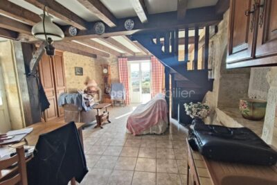 Ancienne et Magnifique Bâtisse en Pierres de 114 m2, située à Cladech 24170 – 4 pièces – 3 chambres – 114 m²