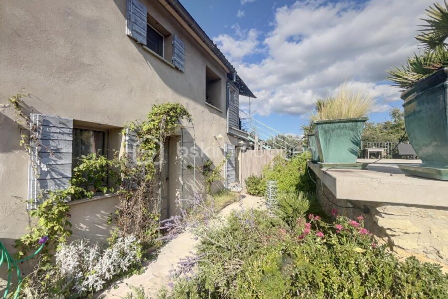 Maison à vendre à Menerbes
