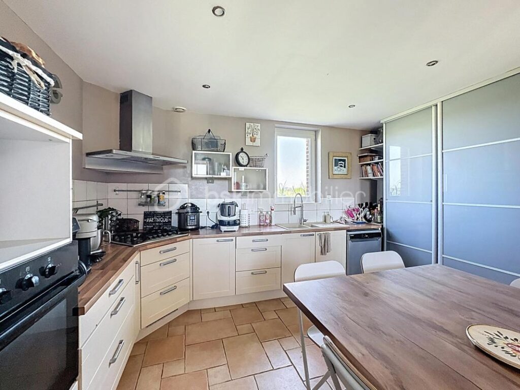 Maison de campagne au calme – 6 pièces – 4 chambres – 134 m²