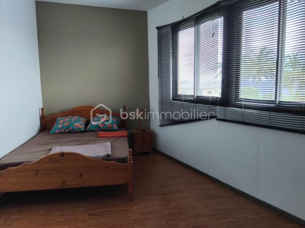Appartement T2 Meublé à Louer à Usage Professionnel – 2 pièces – 1 chambre – 70 m²