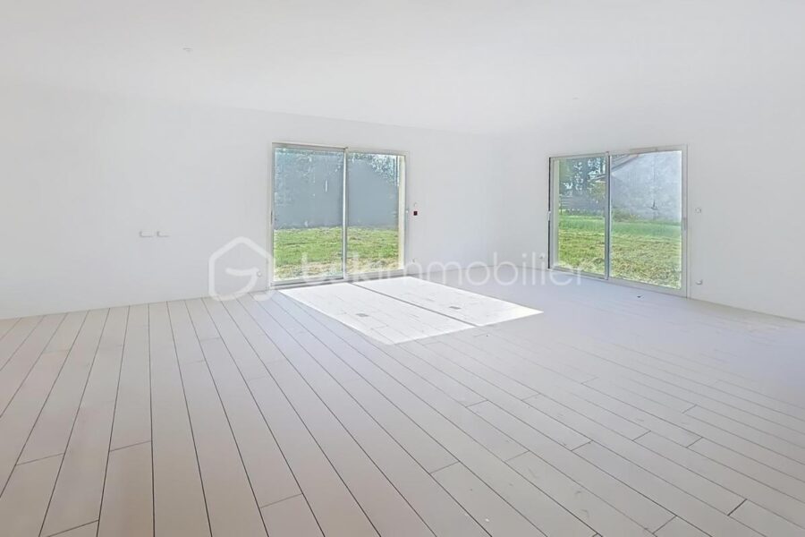 Maison à vendre à Villefranche de lonchat