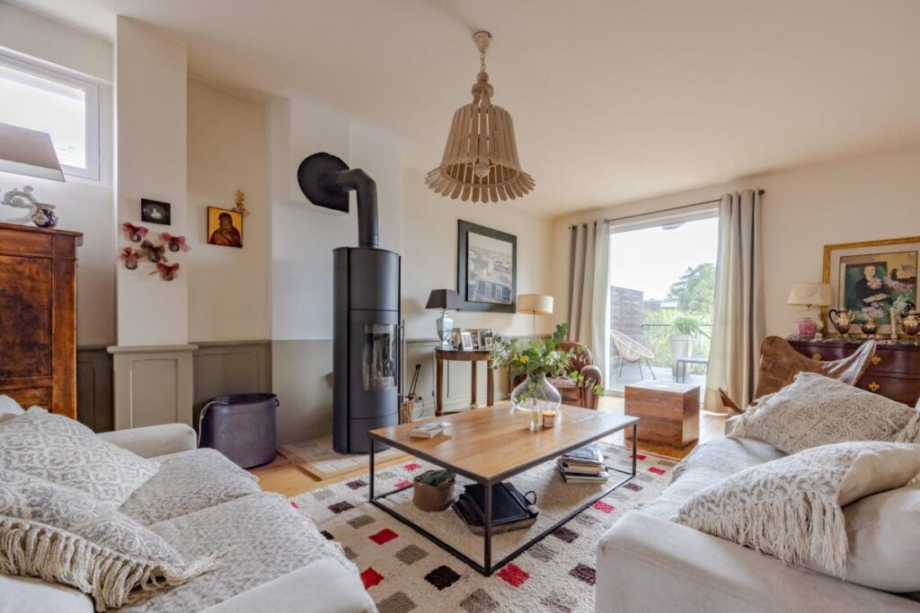 Maison années 50 – 6 pièces – 4 chambres – 170 m²