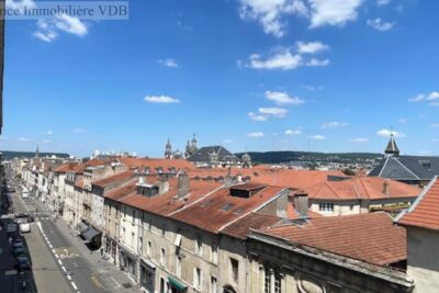 A vendre à Nancy F3 style Haussmannien – 3 pièces – 2 chambres – 74 m²