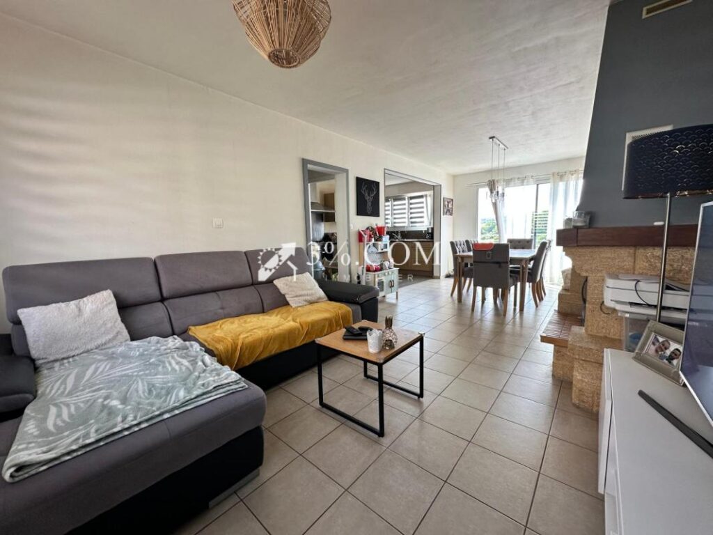 MAISON GARAGE 3/4 CHS – 6 pièces – 4 chambres – 106 m²