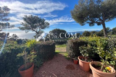 Boulouris / Résidence Le Panorama Studio avec vue mer – 1 pièce – NR chambres – 27 m²